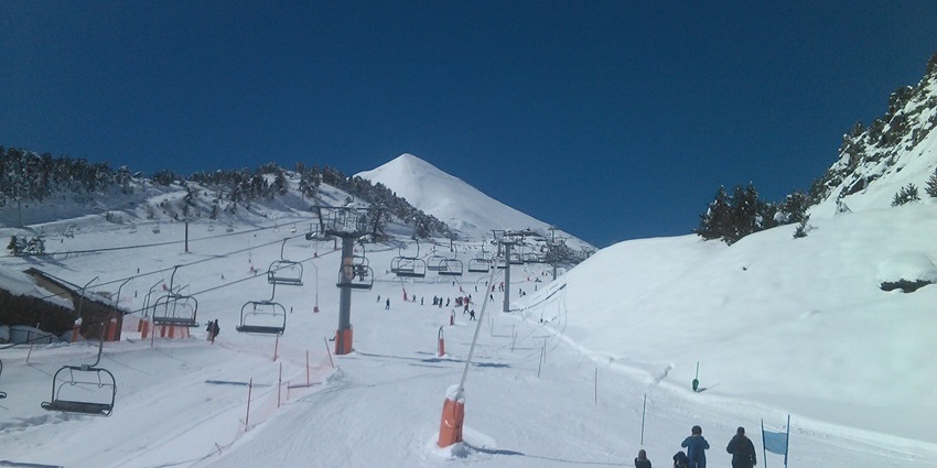 Ski destination with diverse runs, friendly facilities, and breathtaking alpine landscapes