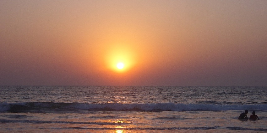 A sunset witnessed at Varca Beach from a beachfront restaurant.
