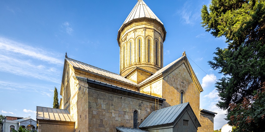 Image of a historic cathedral located in the heart of Tbilisi, Georgia