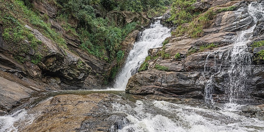 Visit nearby Ravana Falls, a breathtaking spot near Ravana Cave.