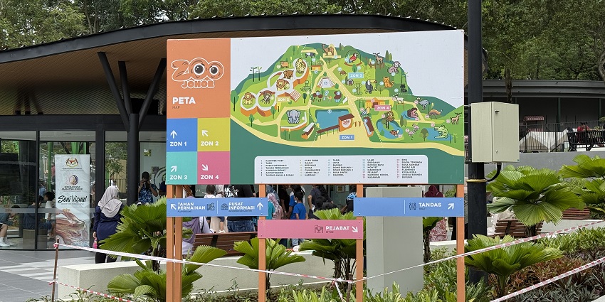 Visiting the Johor zoo is an exciting thing to do in Johor Bahru.