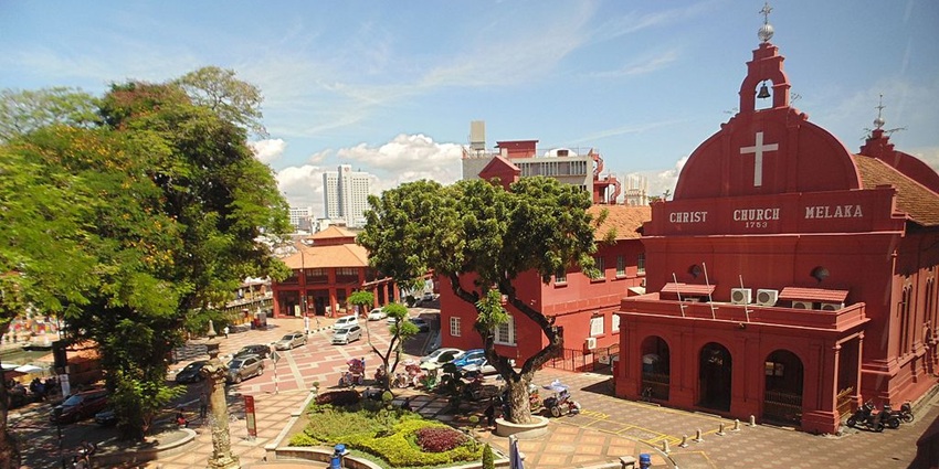 Visit the iconic Stadthuys and Christ Church, one of the things to do in Malacca.