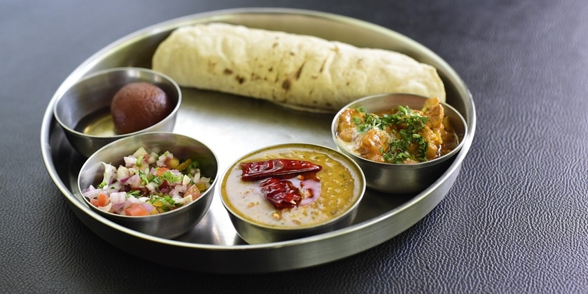 An image of food served in the restaurant and cafes near the Lighthouse Waterpark.