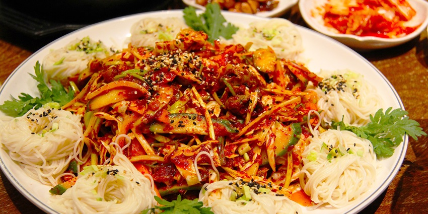Restaurants near Ko Chang serve fresh seafood and local flavors in scenic settings