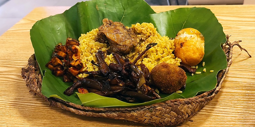 Delicious Sri Lankan cuisine, offered at the restaurants .