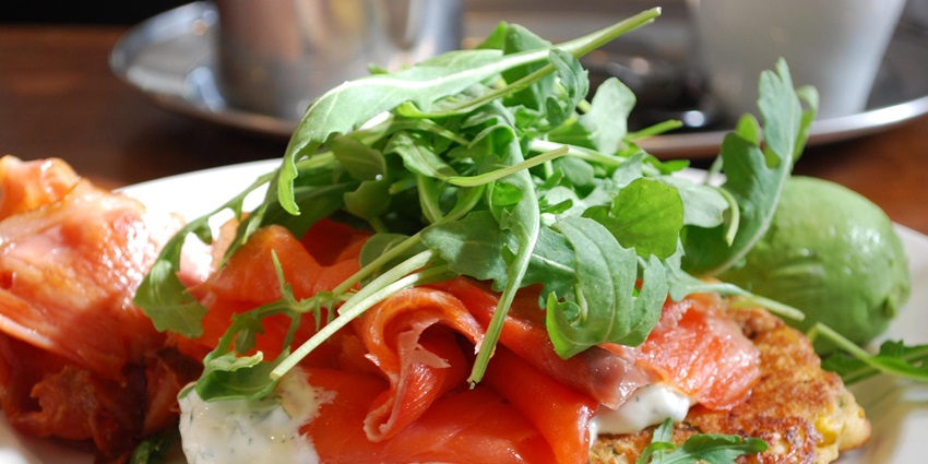 Enjoy Tasmanian cuisine at the restaurants near Cradle Mountain