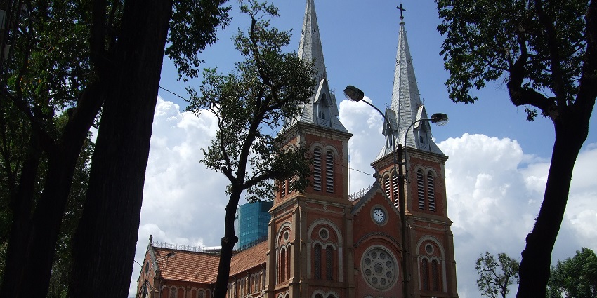 An image of Saigon Notre-Dame Cathedral, a tourist attraction near Ho Chi Minh City.