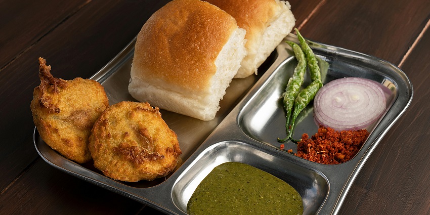 A plate of vada pav, a famous snack of Mumbai city