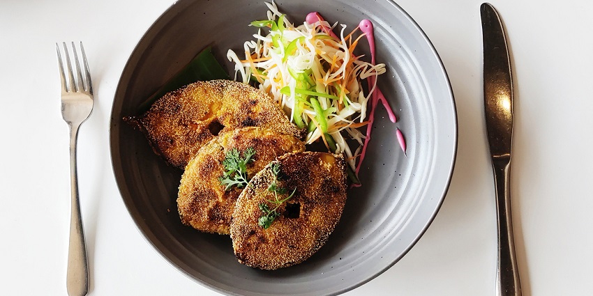 King Fish is a Goan style fish fry recipe, to be tried in a relaxed dining atmosphere.