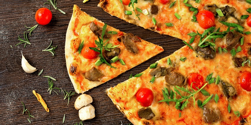 There are many eateries near the Deer Park Museum offering scrumptious delicacies.