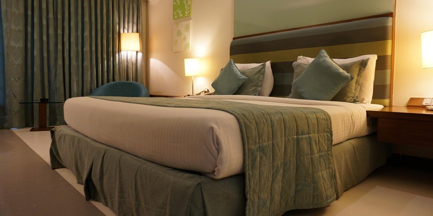 Find the best accommodations for a comfortable stay on your tropical escape