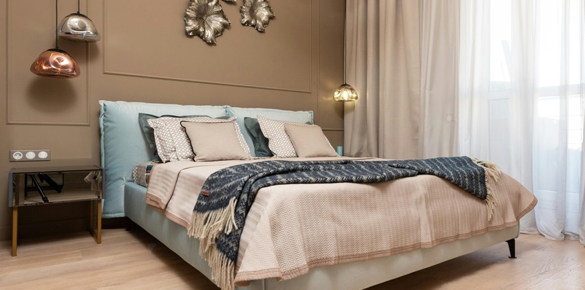 Umm Al Quwain offers luxury resorts, mid-range hotels, and budget stays for all travelers