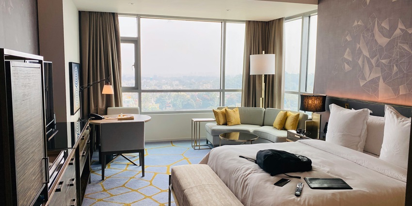 Saudi Arabia offers diverse accommodation options, from luxury hotels to budget stays.