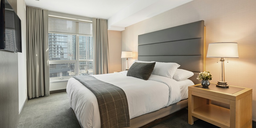 A hotel room in the district, offering all amenities to ensure a comfortable stay for all travellers
