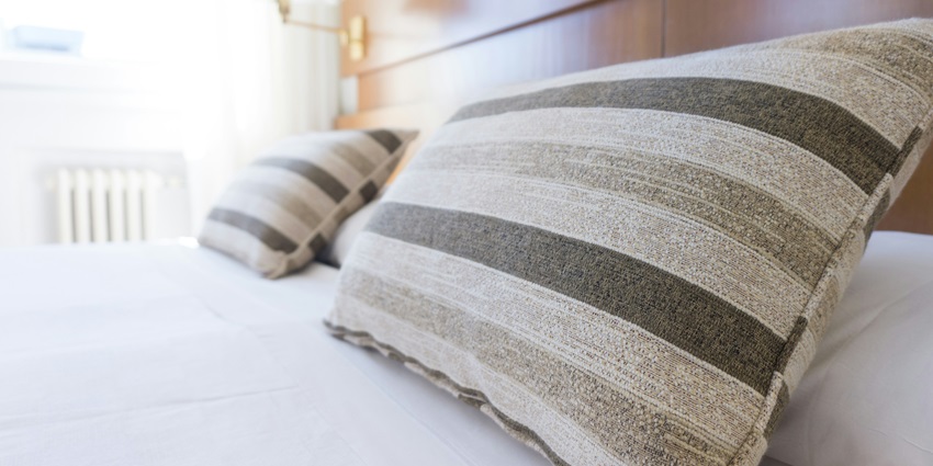 Comfortable guesthouse accommodation near Namdroling Nyingmapa Monastery for travellers.