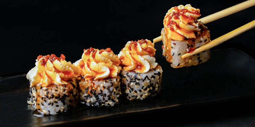 A world-renowned Japanese restaurant and bar in Dubai, known for its premium cocktails.