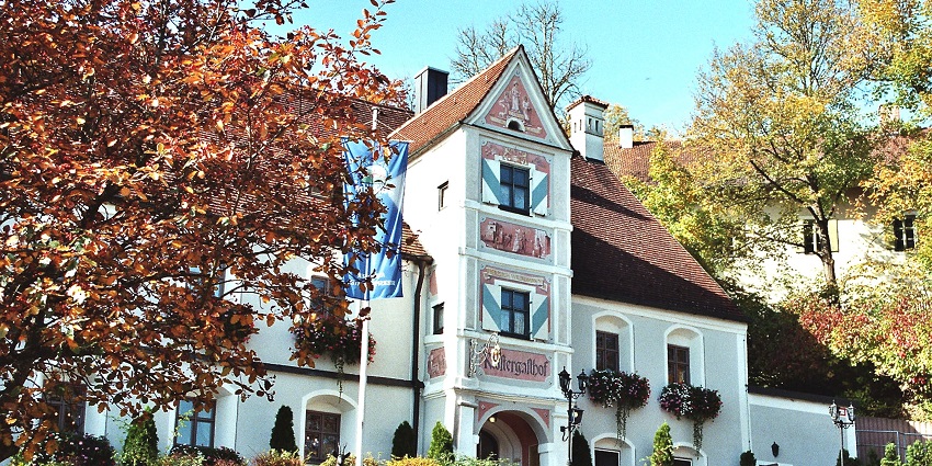 Kloster Andechs' stunning historic inn, a 17th-century building with a narrow reality.