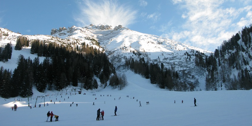 The Axamer Lizum is one of the best places to visit near Innsbruck for an excitin getaway