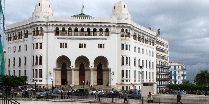 Panoramic view of the grand La Grande Poste d'Alger in Algeria, from across the street