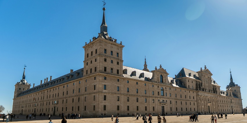 El Escorial is one of the most stunning places to visit near Madrid for every traveller.