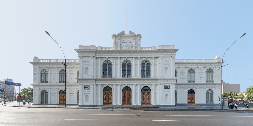 Explore the Lima Art Museum, one of the most informative things to do in lima