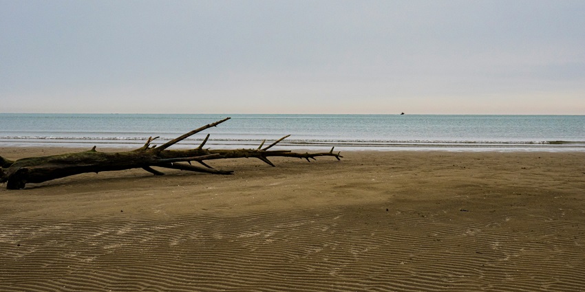 Exploring the beaches of the region is one of the best things to do in Capurgana for all.