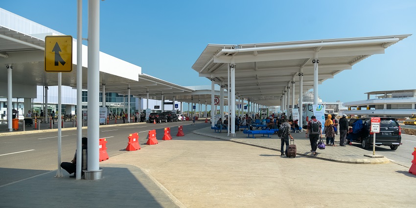 Reach Semarang easily by air via Ahmad Yani Airport or trains from major Indonesian cities.