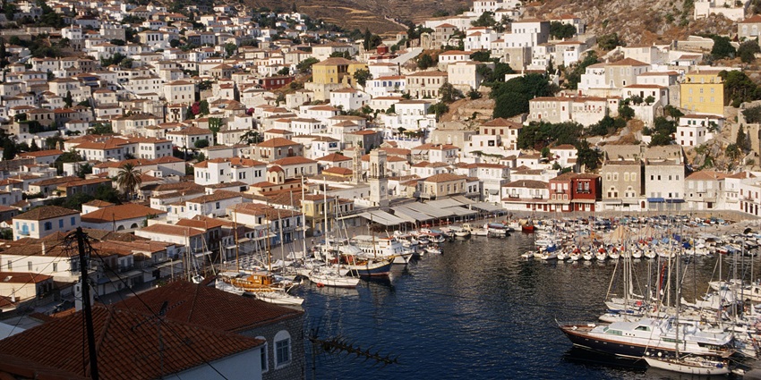 White coloured houses in the town of Hydra Islands, a relaxing place to visit near Athens.