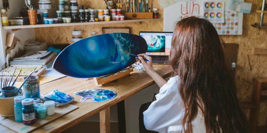 Work-Shop Sydney offers a creative haven, blending design, culture, and urban energy.