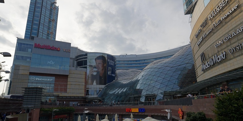 An image of a mall resembling La Praille, a shopping and entertainment centre in Switzerland.
