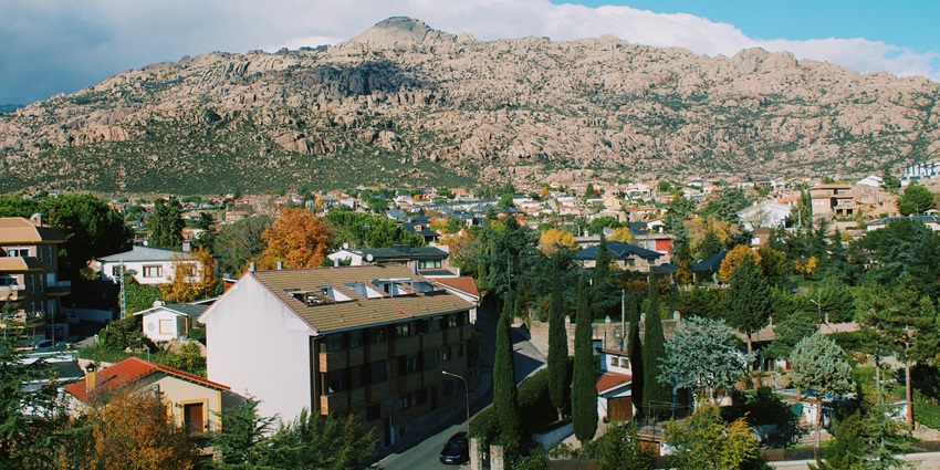 Manzanares el Real is one of the best places to visit near Madrid for every traveller.