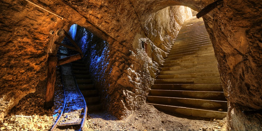 Cave-like structures that tell tales of the natural landforms made with time.