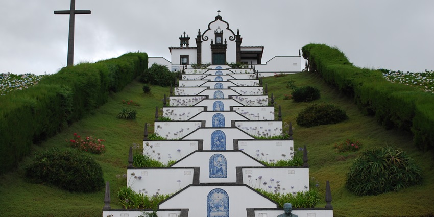 Nossa Senhora Da Paz Church is one of the historic places to visit near Ipanema Beach.
