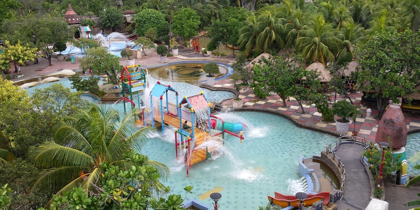 Ryde Aquatic Leisure Centre is one of the famous places to explore for all ages.
