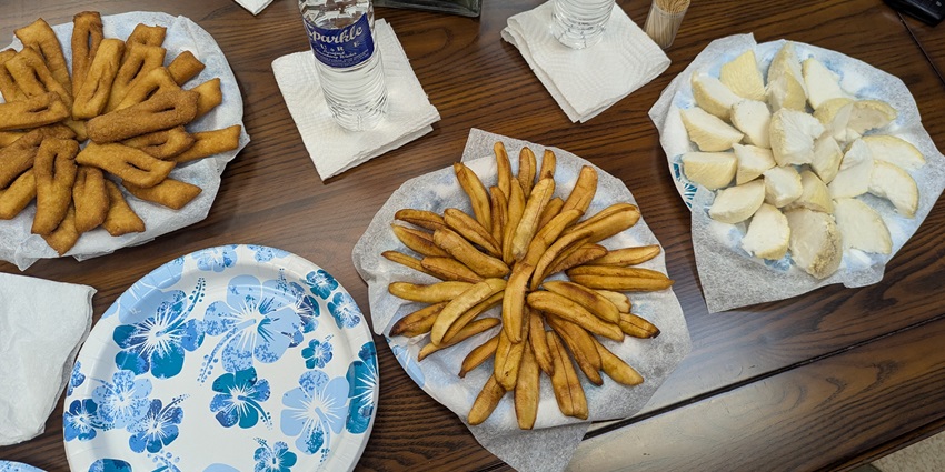 A picture of potato wedges served at a local eatery in Pohnpei, Micronesia