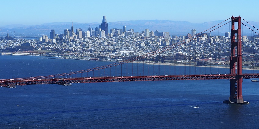 Best honeymoon destinations in the USA in May include San Francisco, known for the Golden Gate Bridge, cable cars, and diverse culture.