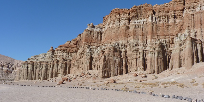 A breathtaking Arizona town surrounded by red rock formations, hiking trails, and spiritual retreats.