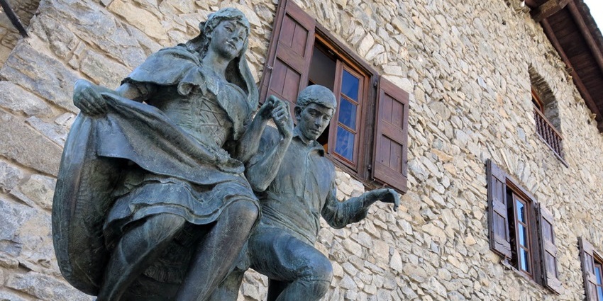 A sculpture featuring a man and a lion and surreal designs with white marble. Viewers of this file can see comments and suggestions