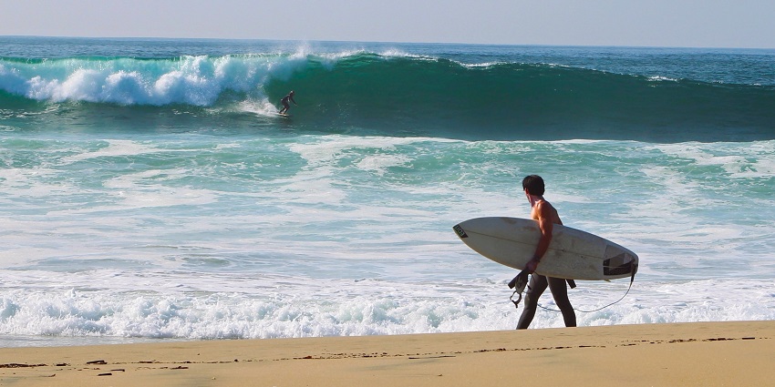 Surf the waves at Playgrounds, Lacerations, and Shipwrecks for a thrilling island adventure