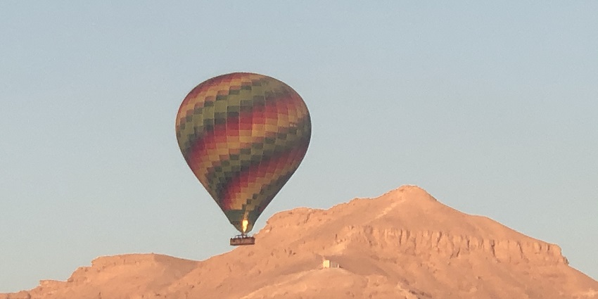 Hot air ballooning at sunrise- one of the top-rated things to do in Luxor, Egypt