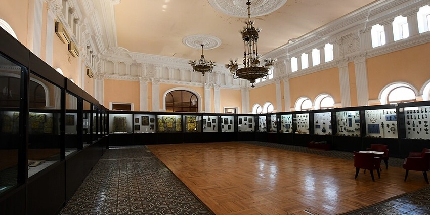 Discover artifacts at Kutaisi State Historical Museum, showcasing Georgia’s rich culture