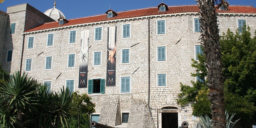 Image of Šibenik City Museum from the outside building view - explore the museum for educational purposes