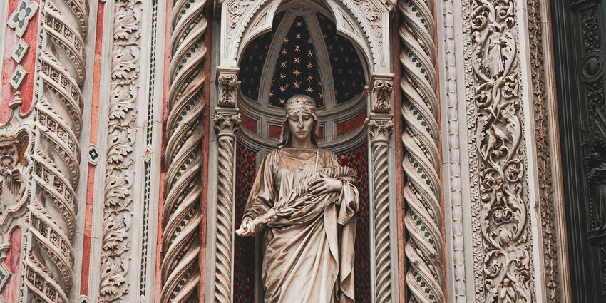Visiting the Cathedral of the Assumption, one of the free things to do in Dubrovnik