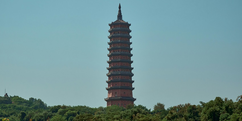Image of Bai Dinh Pagoda, one of the must visit places in Vietnam for a scenic and spiritual experience