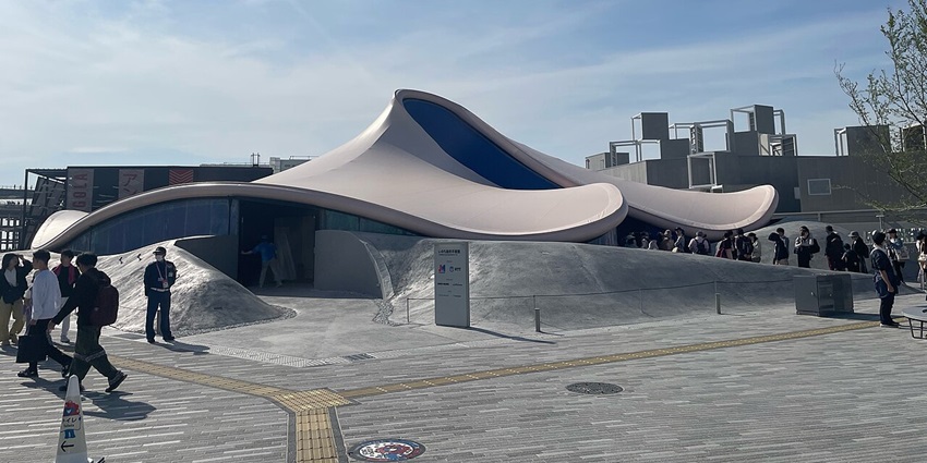 Dynamic equilibrium of life pavilion in World Expo 2025 with unique architecture and people