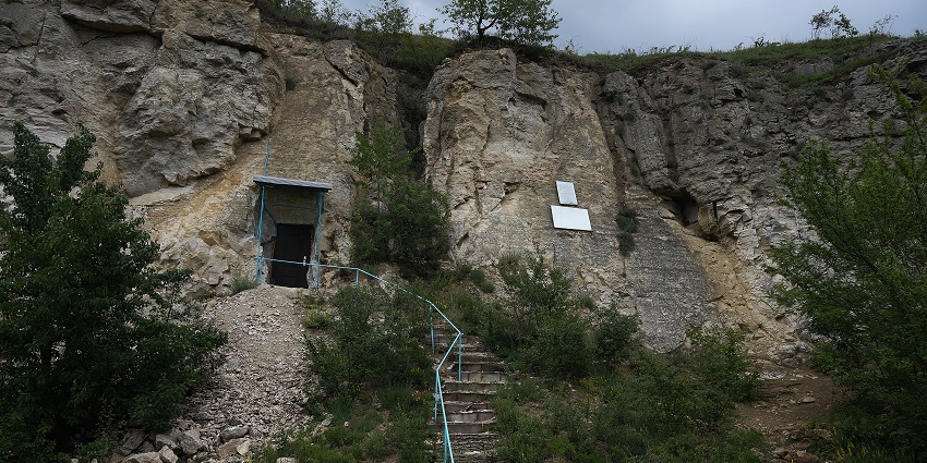an image of Atlantida Cave, a three-level underground labyrinth and breathtaking natural wonder in Ukraine Caves