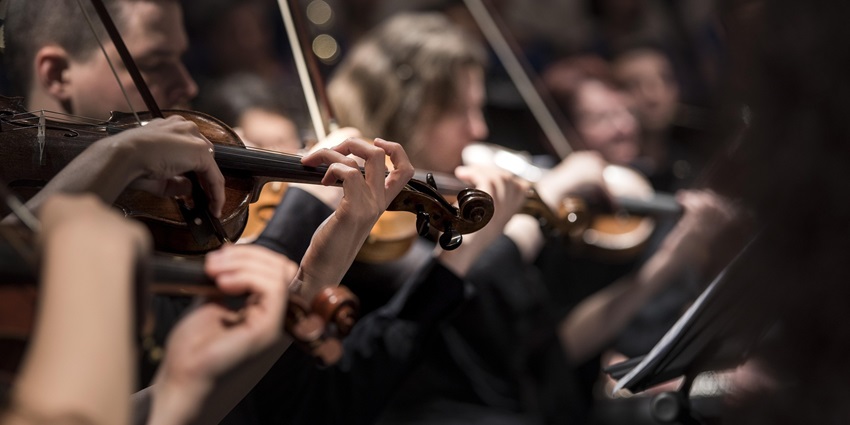 An image of a musician performing is one of the top things to do in Austria in November.