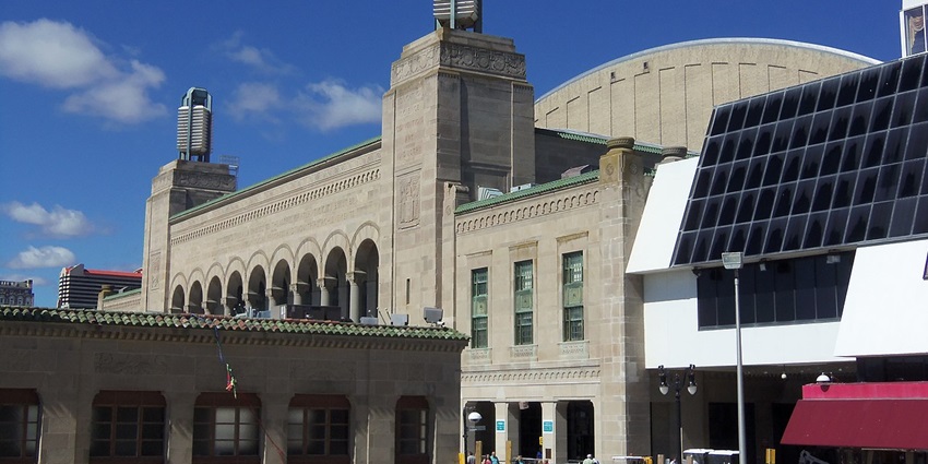 Catch a concert, sports event, or exhibition at Atlantic City’s historic Boardwalk Hall arena.