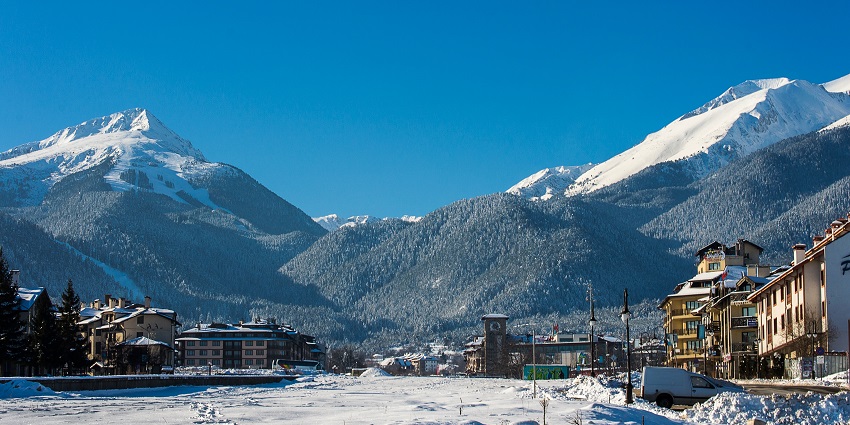 A charming mountain town known for its ski slopes, stone houses, and historical Orthodox churches.