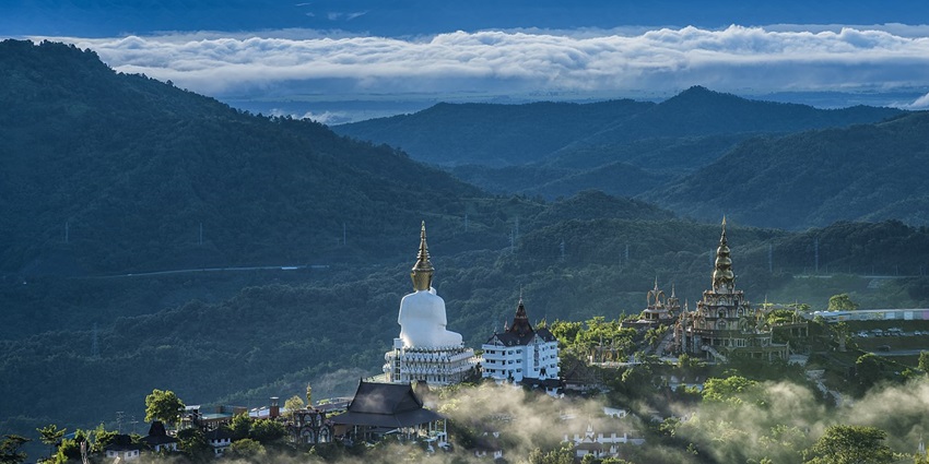 A breathtaking sunrise at the Khao Khao Sea of Mist Viewpoint, one of the things to do.